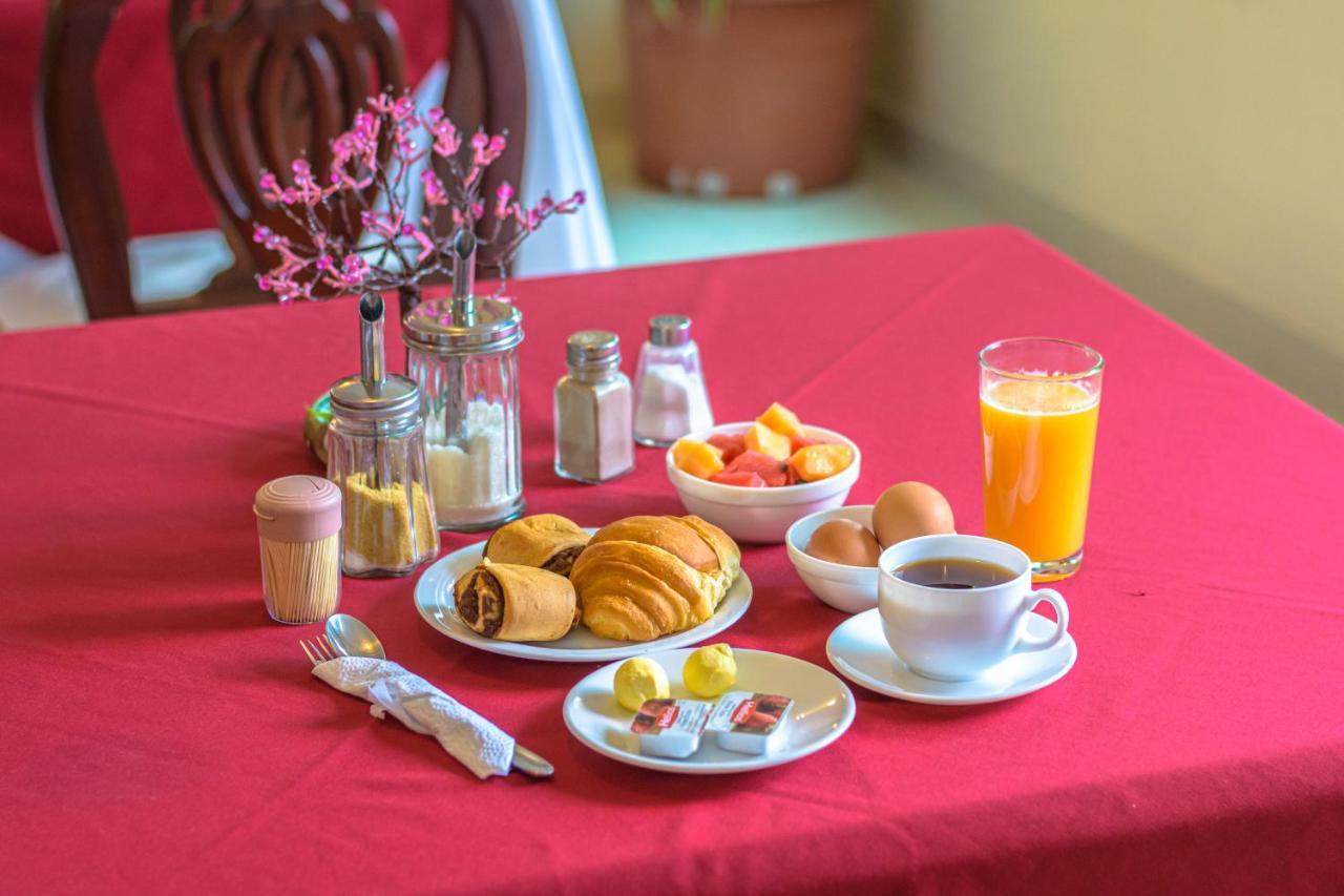 Hotel Cumbaya Sanvy Quito Eksteriør bilde